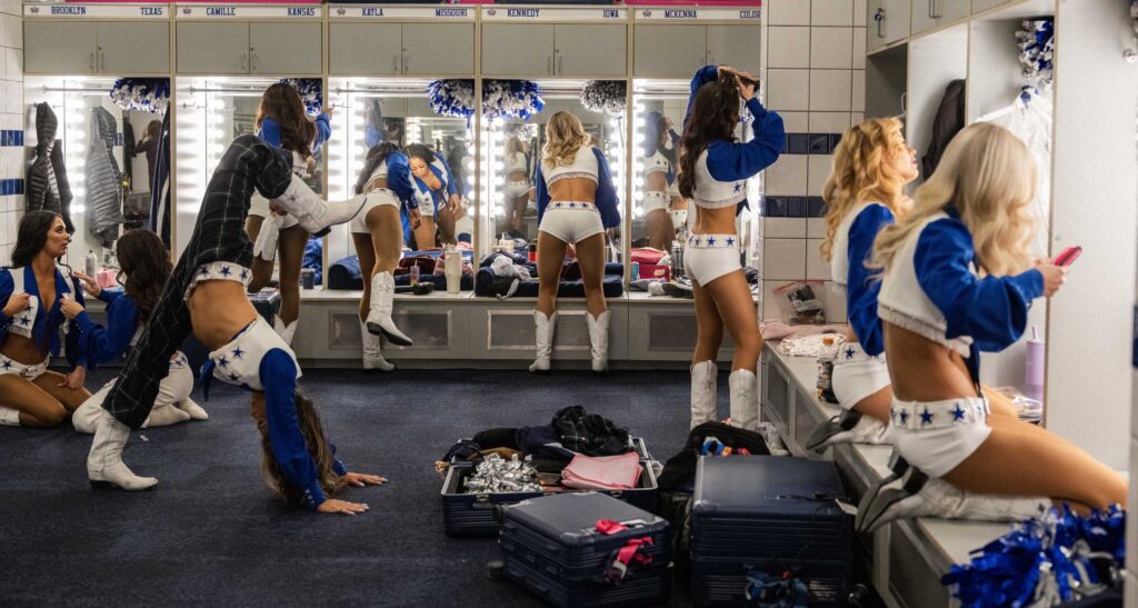 The locker room during final preparations.